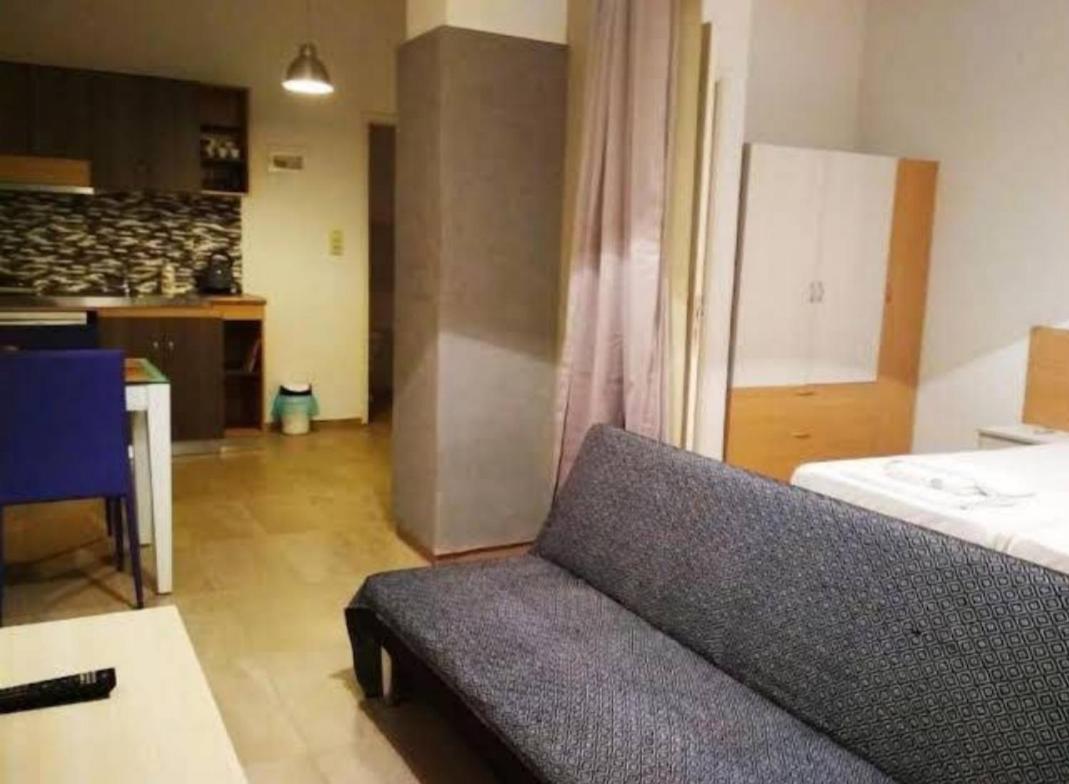 D. Beloni Studios Chania  Luaran gambar